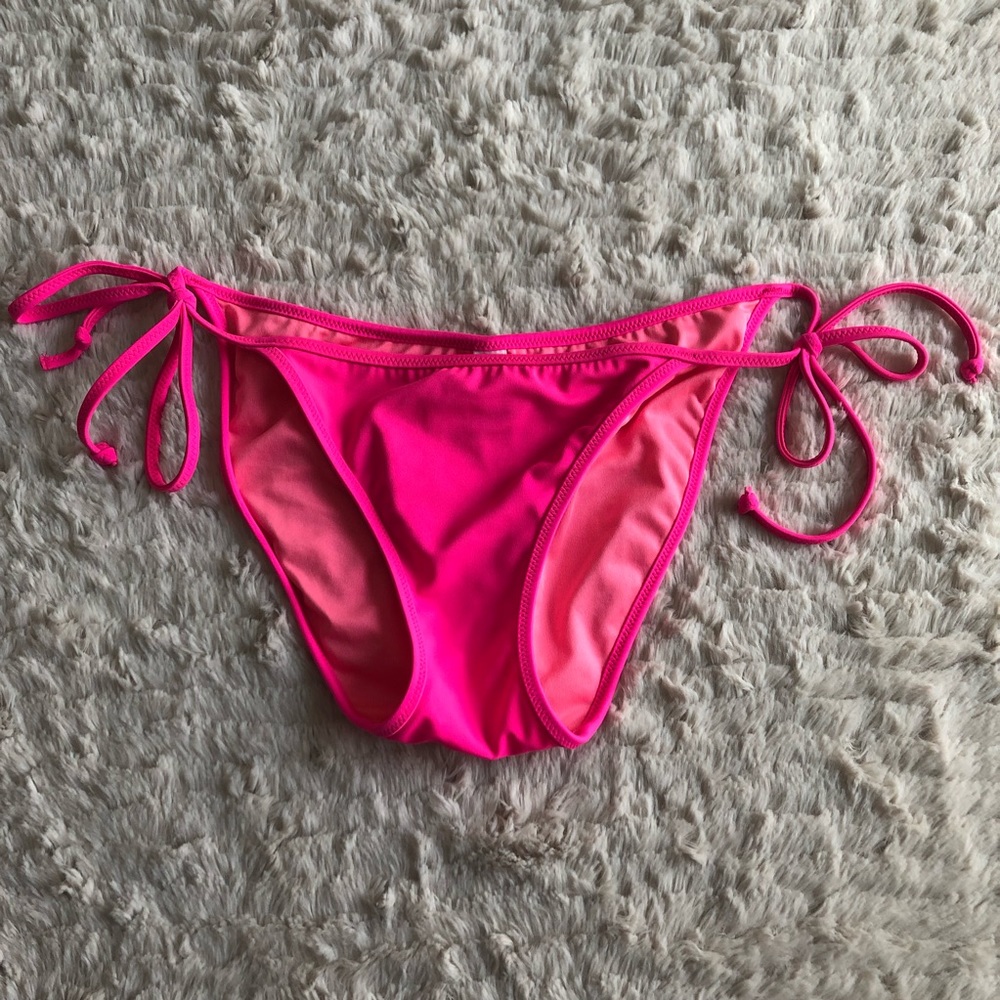5/$25🎀 Side Tie Ruched Back Bottoms